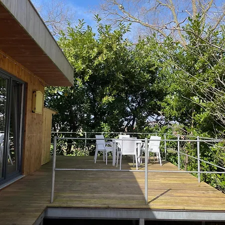 & Nora Holiday home